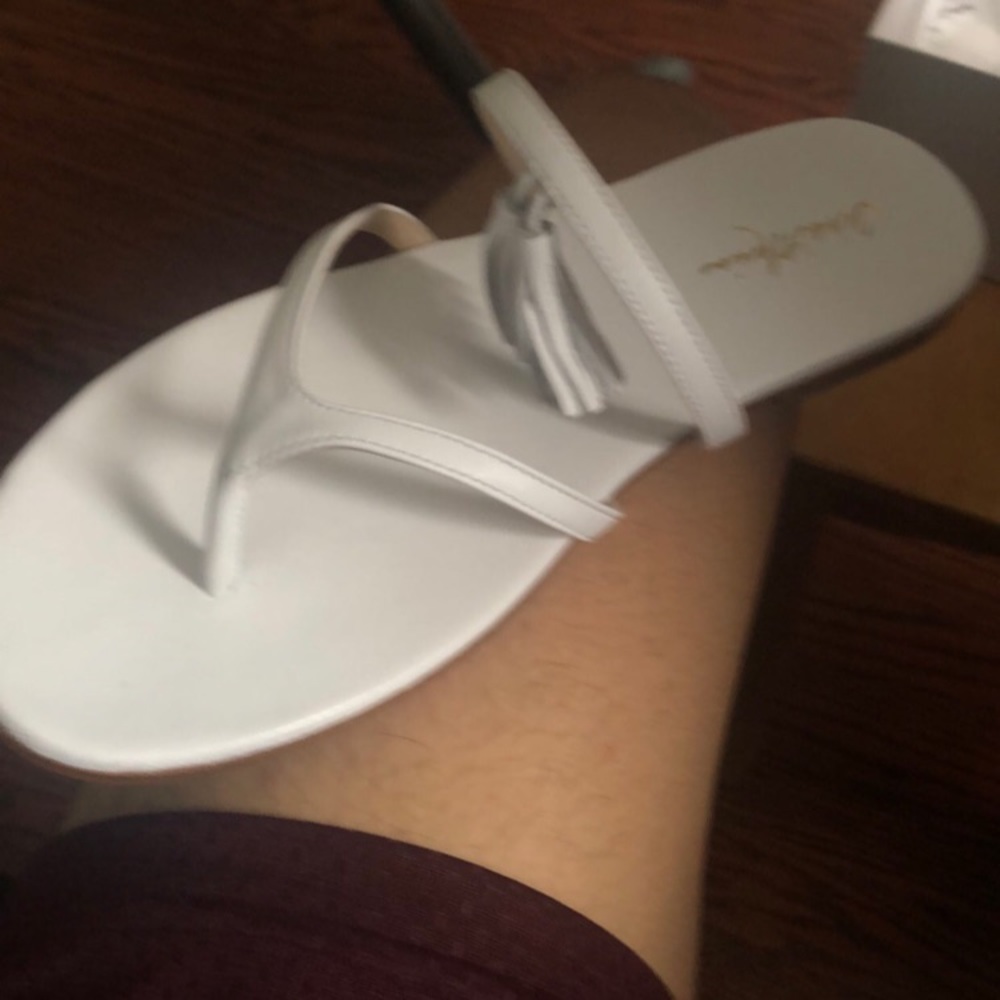 Women sandals